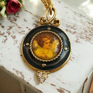 Vintage Nina Ricci Signed Cherub Locket Necklace on 16” Gold Tone Chain
